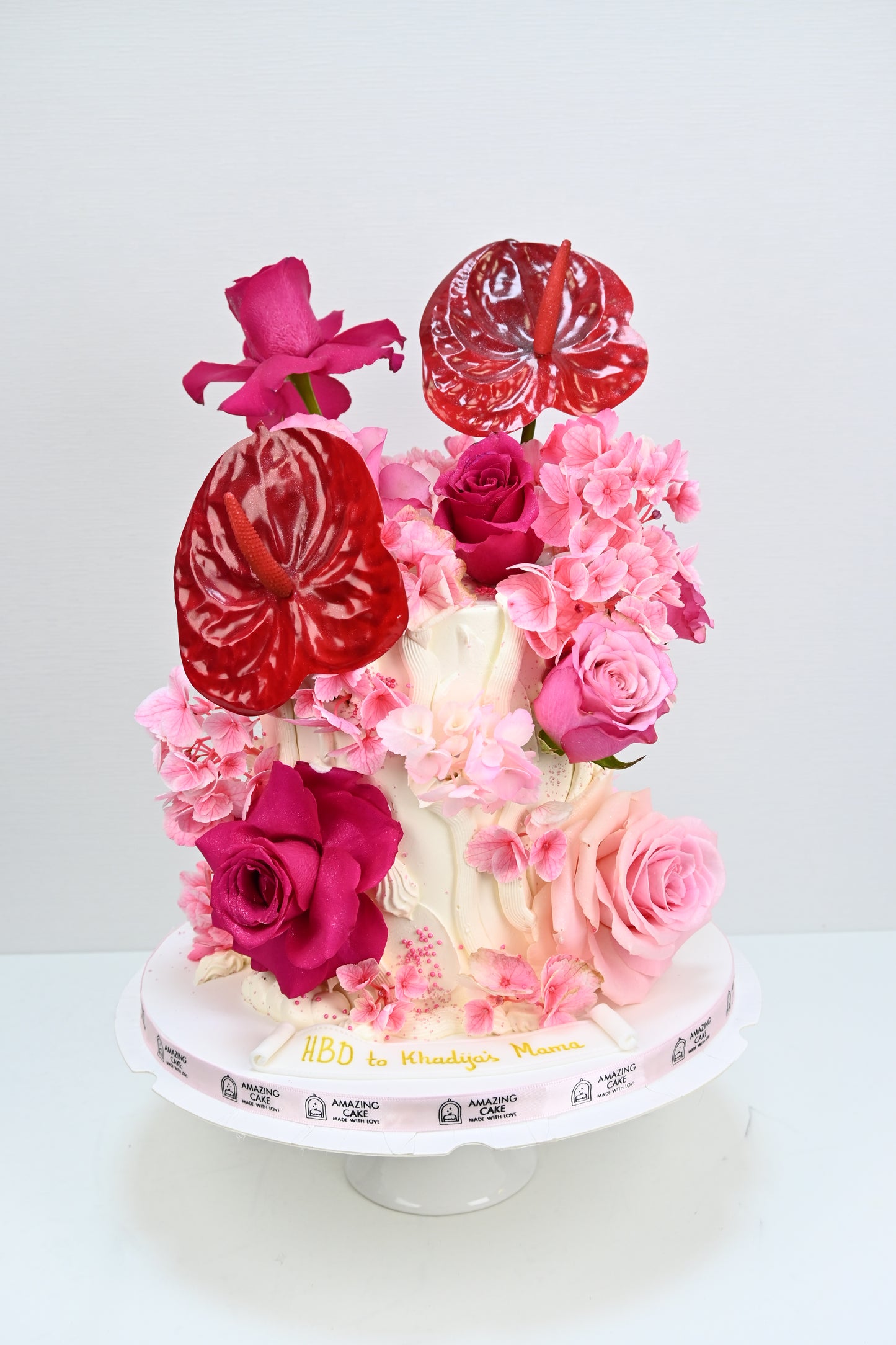 Floral cake for her