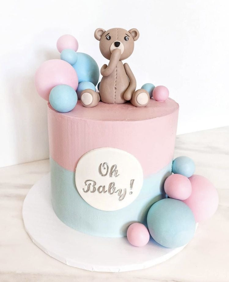 Gender Reveal Cake 7