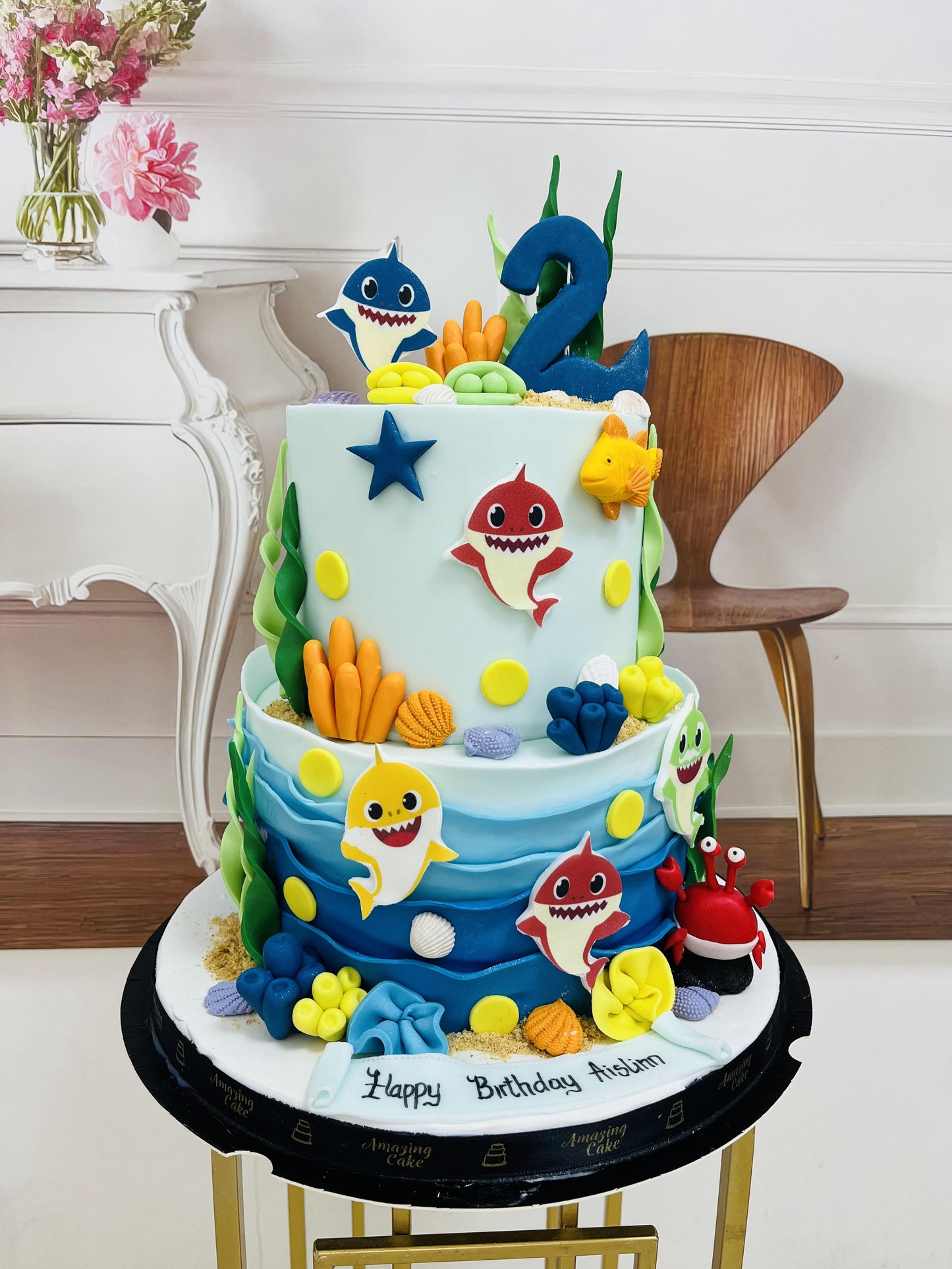 Baby shark cake 2