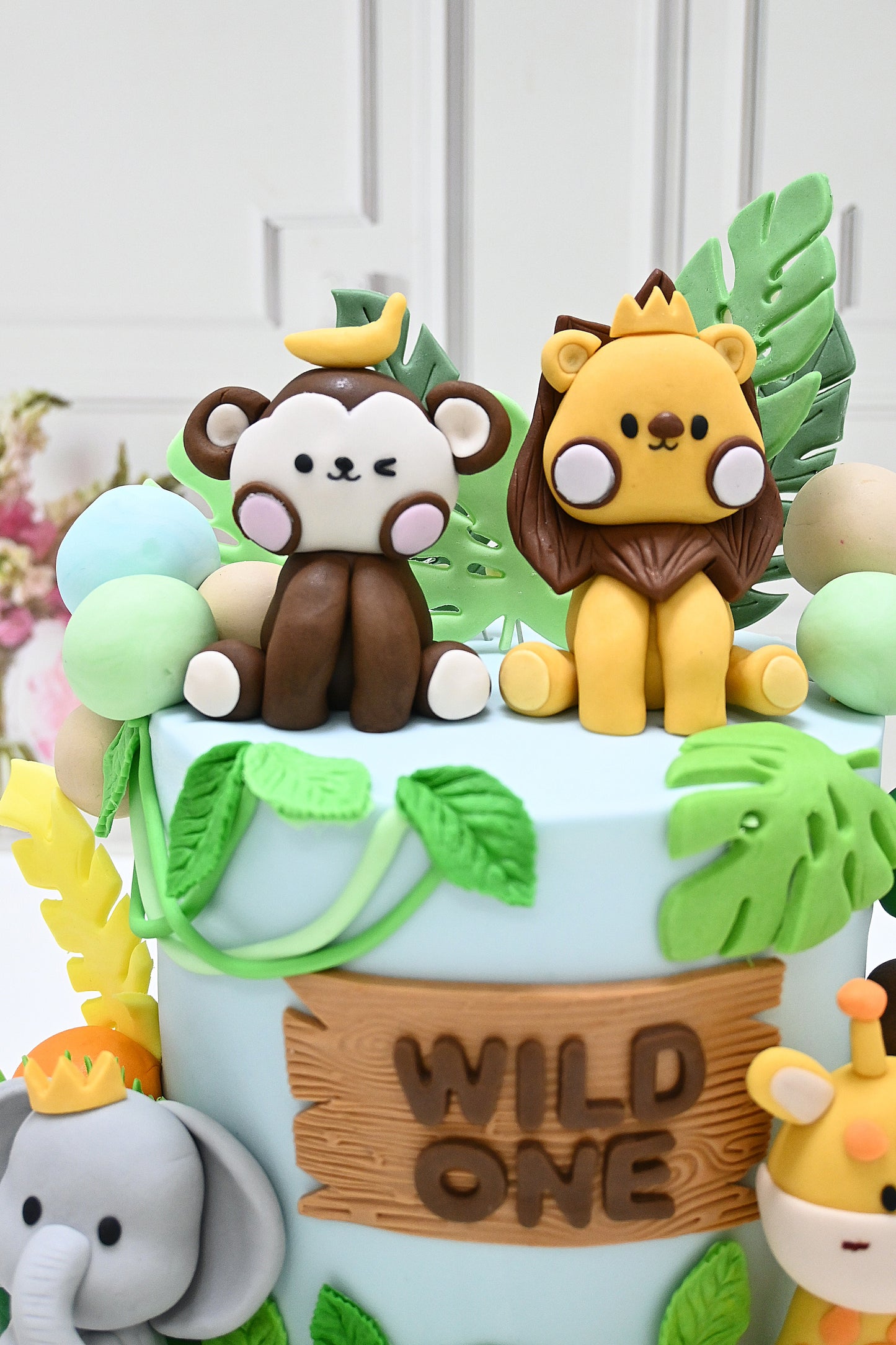 Animal theme cake