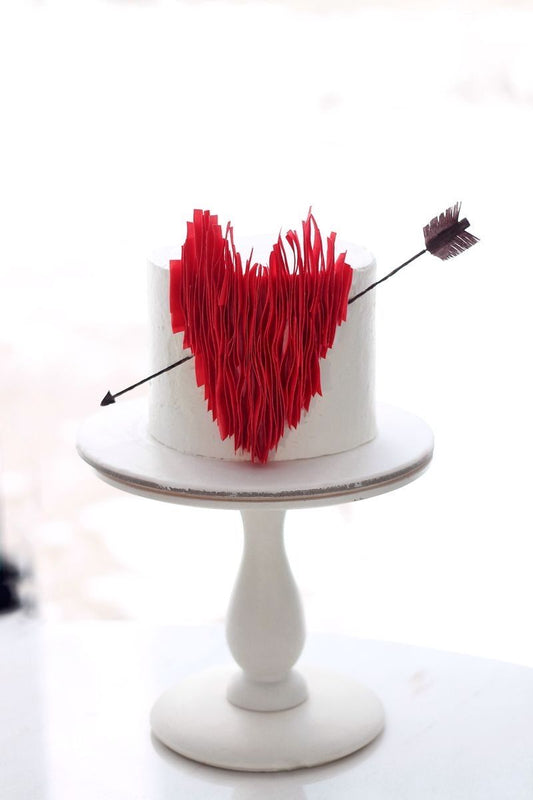 Love Arrow Cake