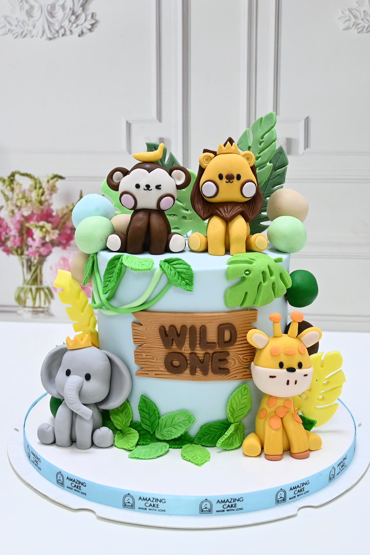 Animal theme cake