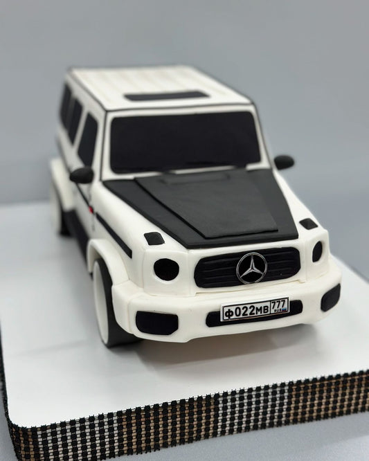 G-wagon Cake 9