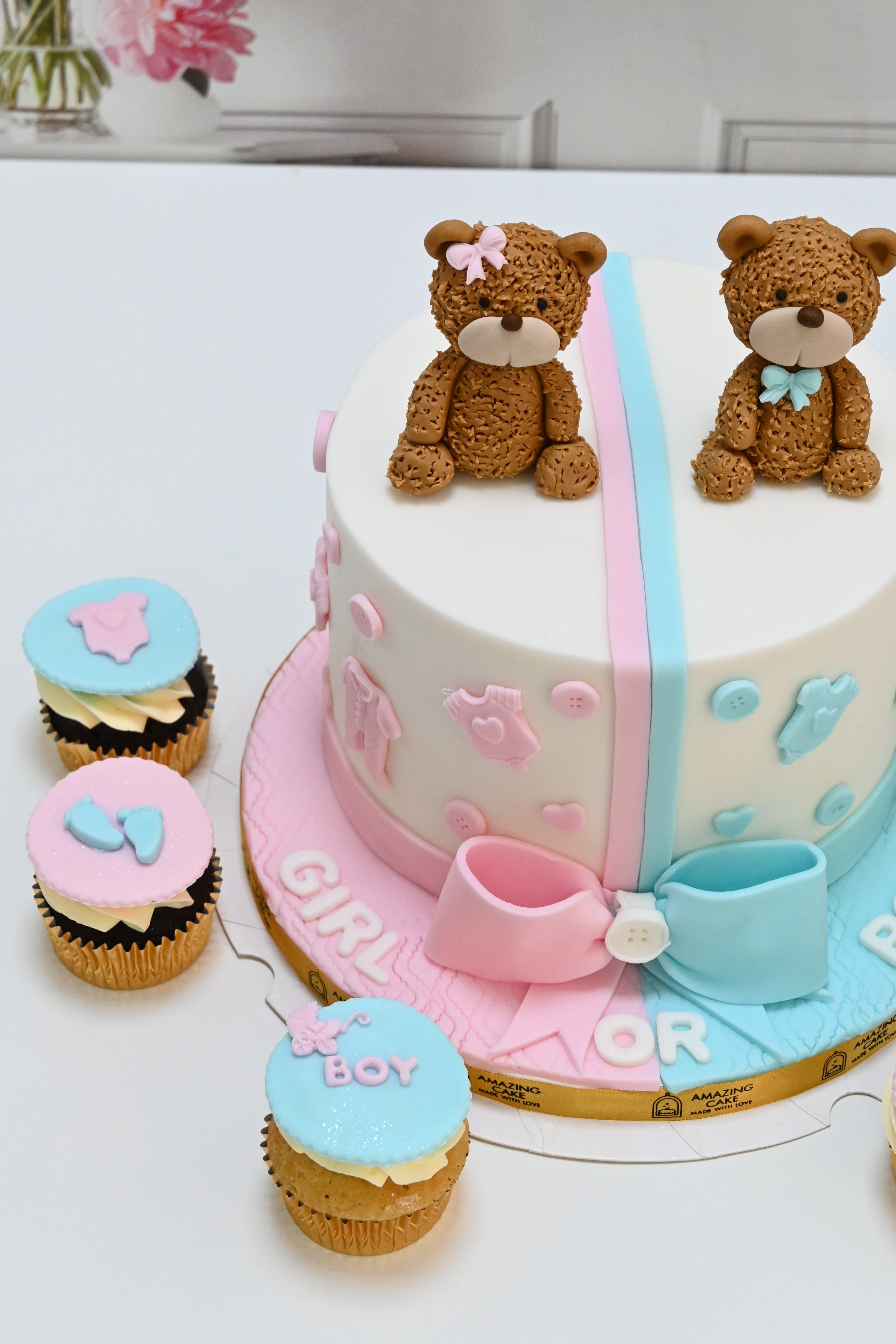 Gender Reveal Cake AC