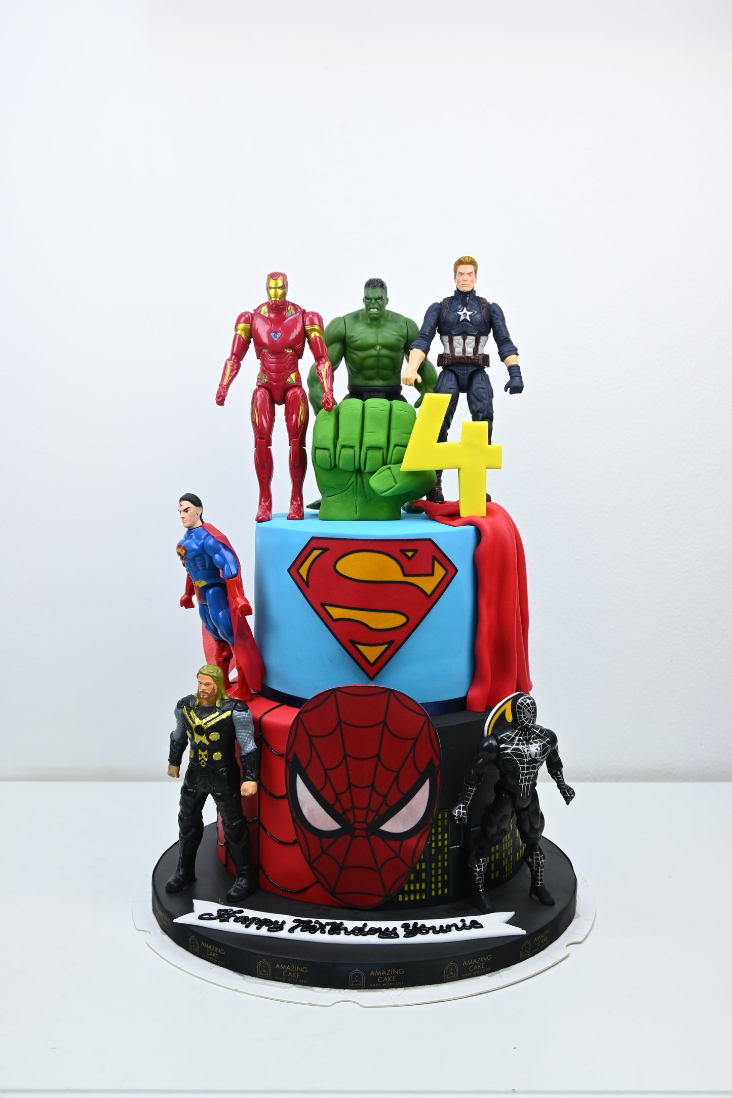 Superhero Cake 12