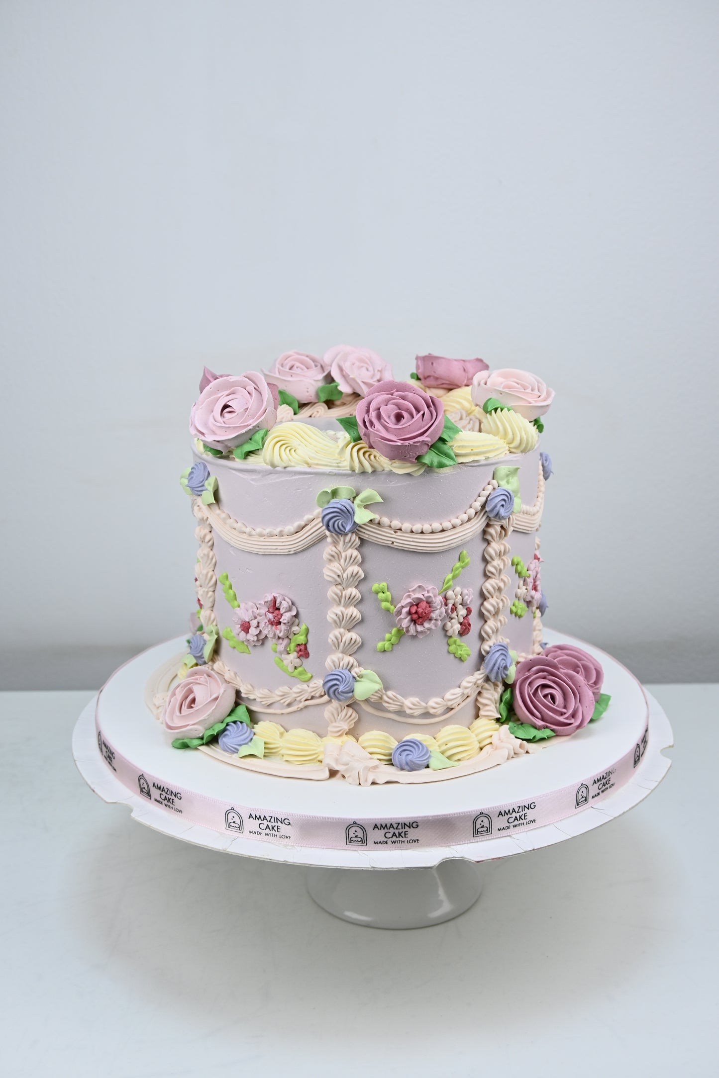 Vintage Floral Cake
