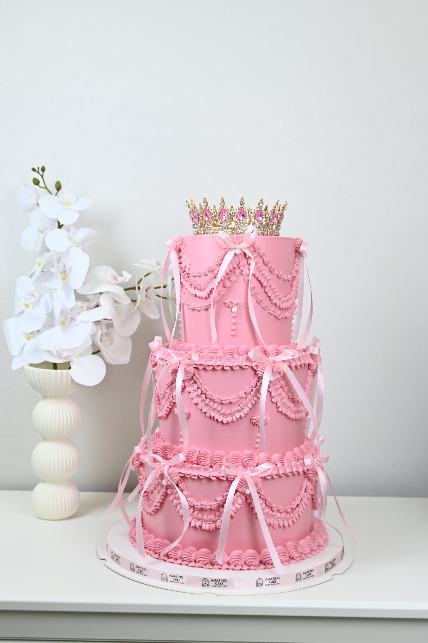 Vintage cake with crown