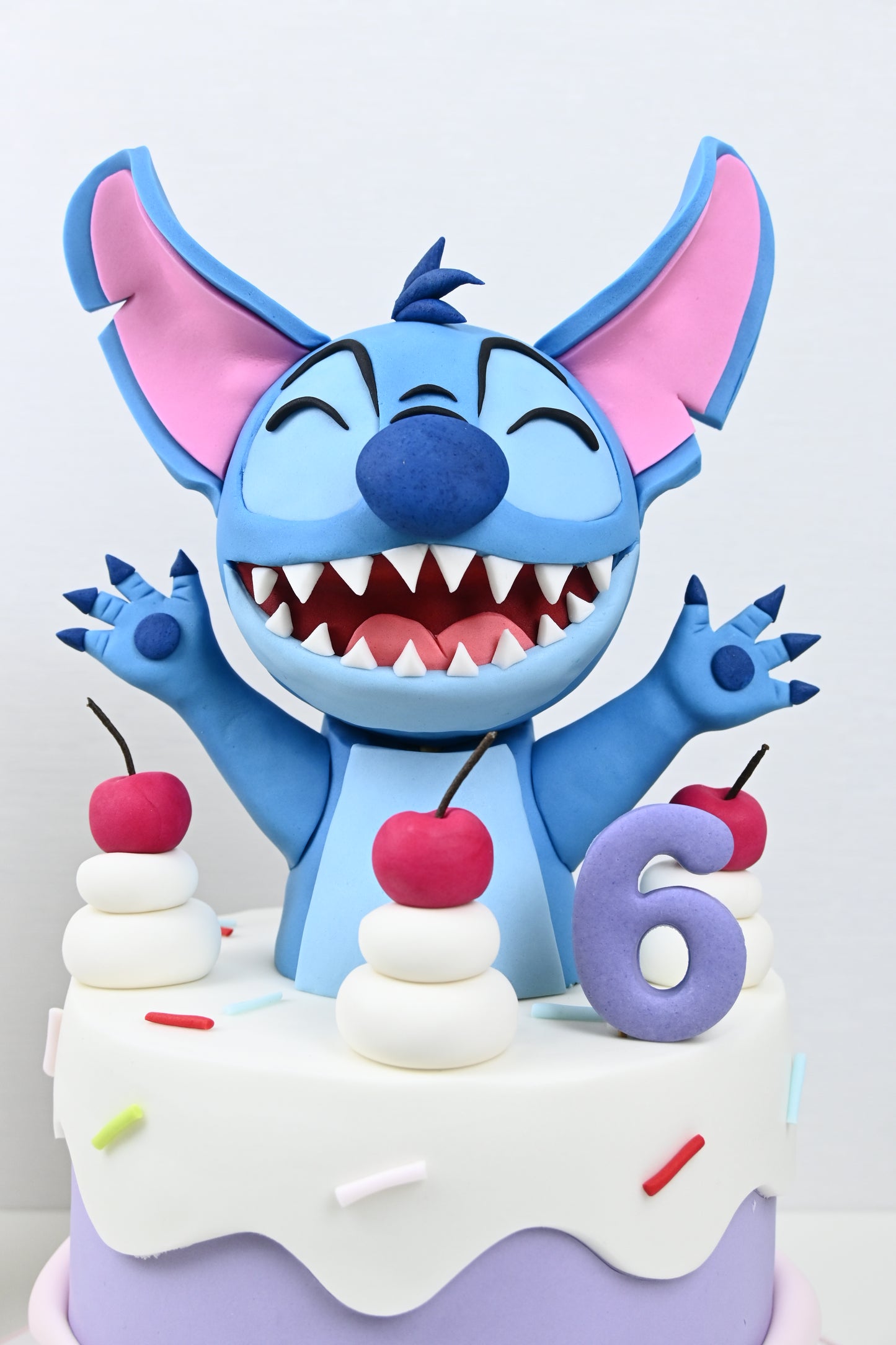 Stich theme cake 2