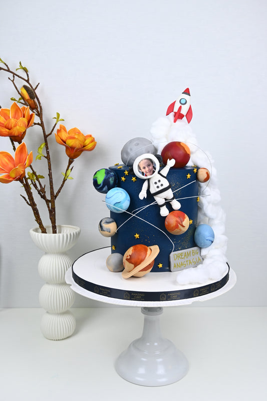 Space theme cake 3