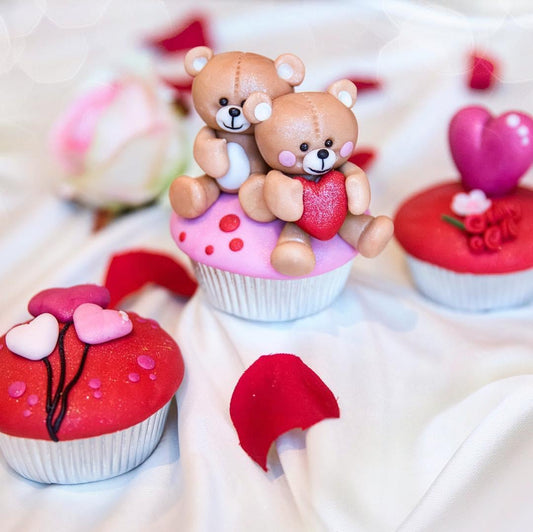 Valentine Bear Cup Cakes