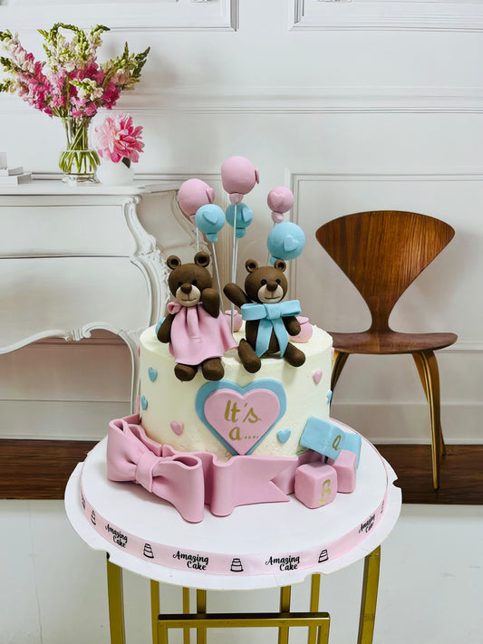 Gender Reveal Cake 18