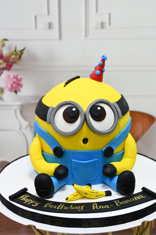 Minion Cake