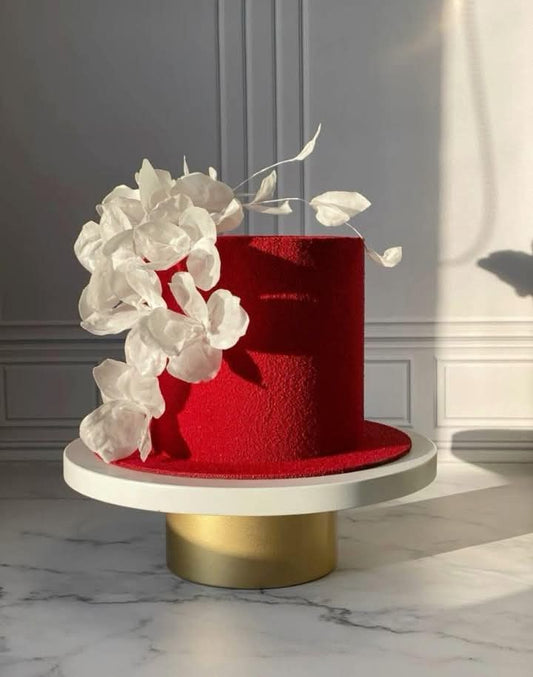 Red &amp; White Love Cake